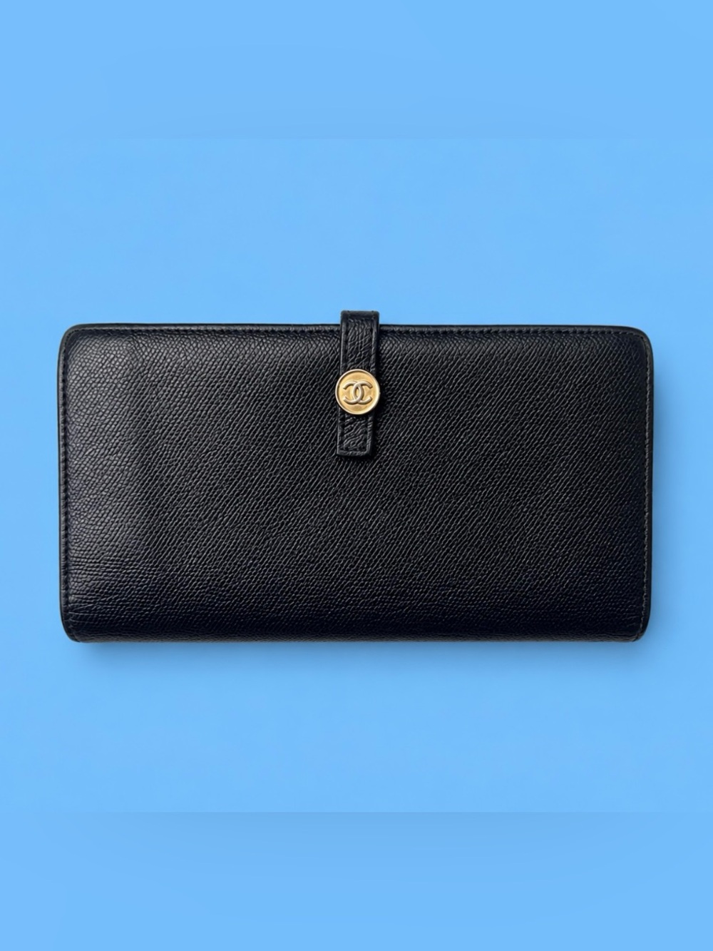 🔥CHANEL Calfskin Leather CC button closure bifold Wallet